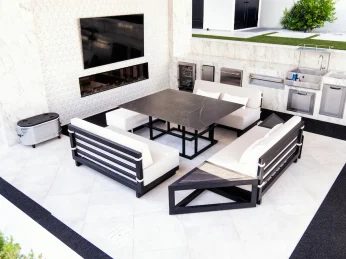 dekton U shaped dining booth made by CC Patio {{brizy_dc_image_alt entityId=