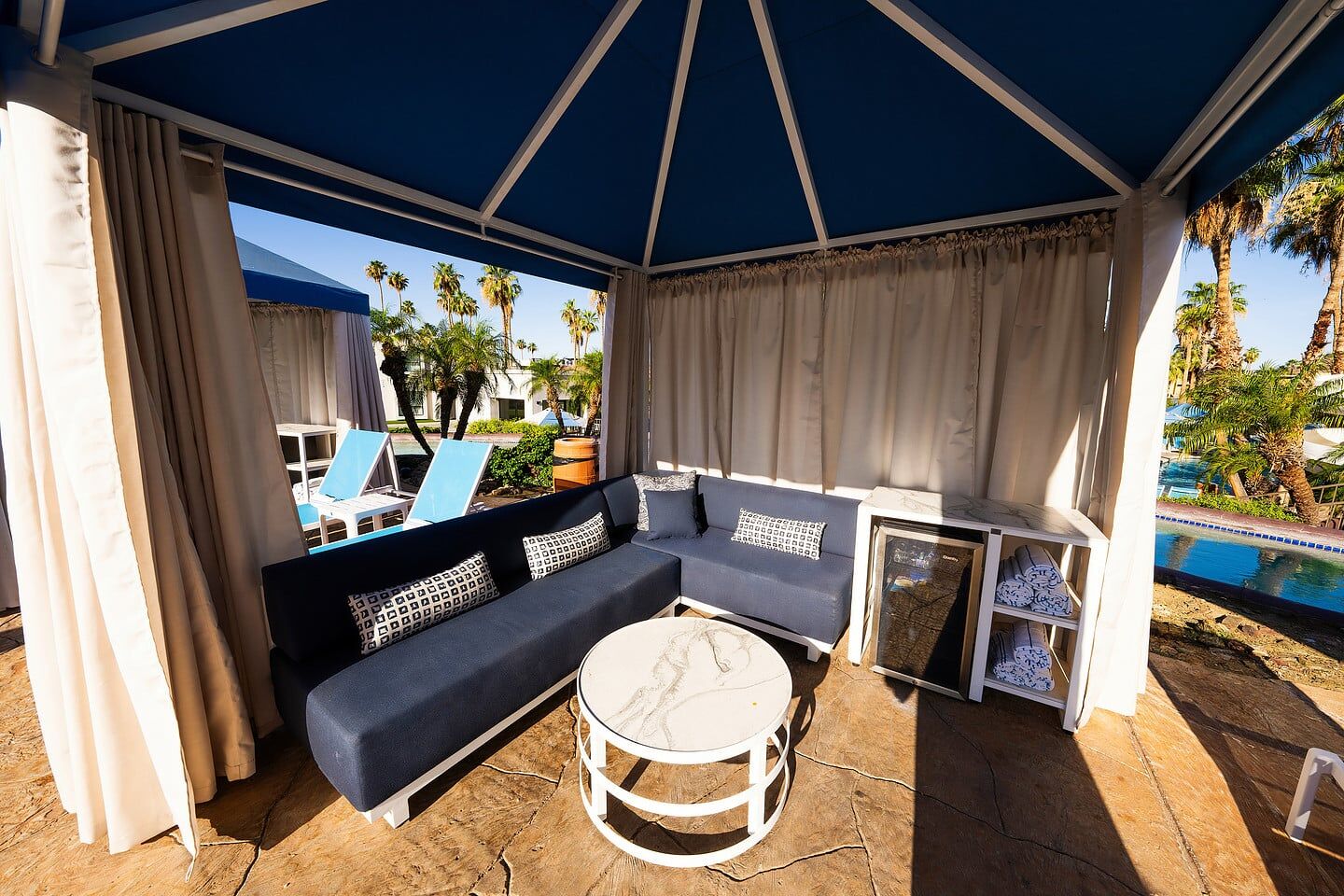 Cabana w/ Sunbrella Top & Curtains 5 Cabana w/ Sunbrella Top & Curtains - Image 5