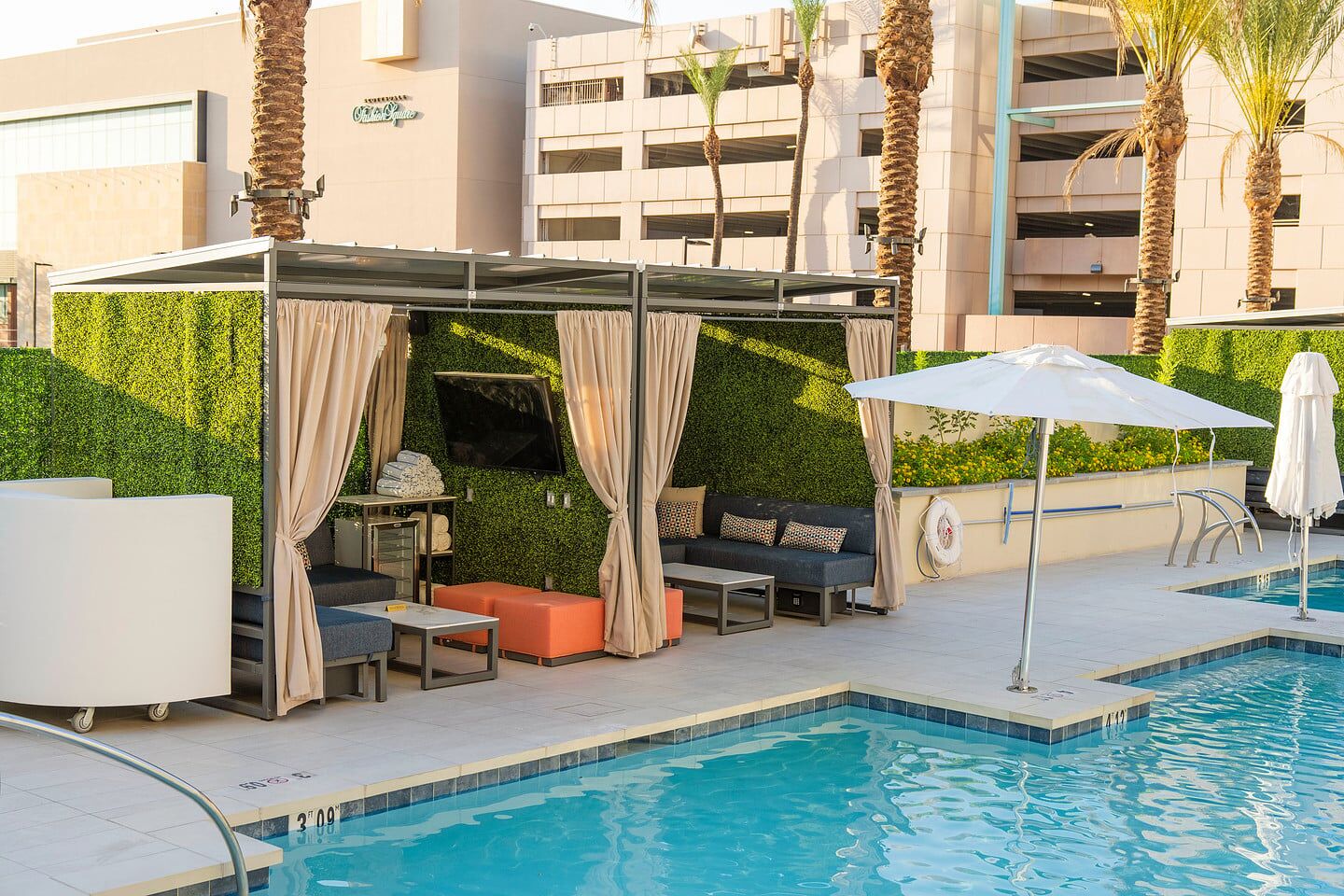 Cabana w/ Sunbrella Top & Curtains 6 Cabana w/ Sunbrella Top & Curtains - Image 6