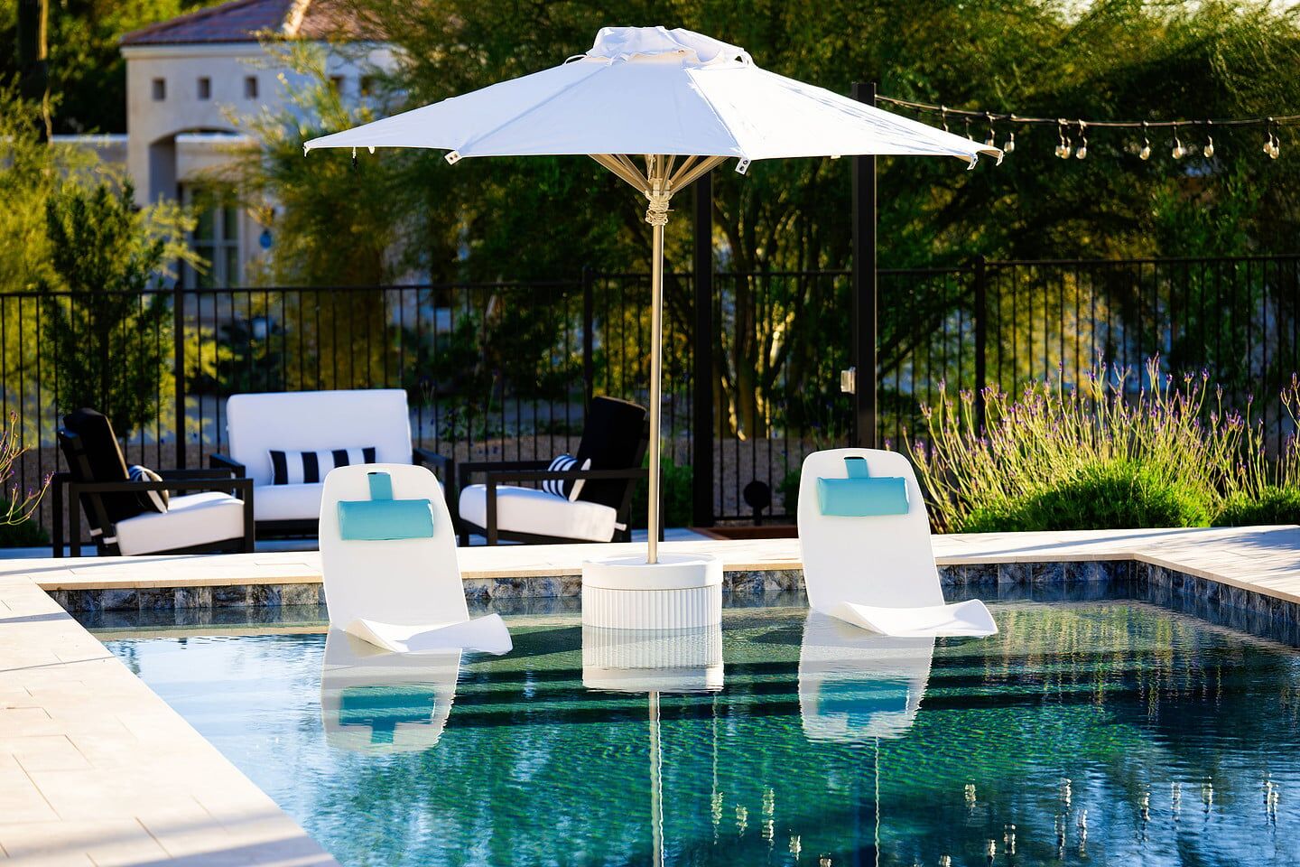 Laylo Lounger 4 Laylo Lounger - Image 4