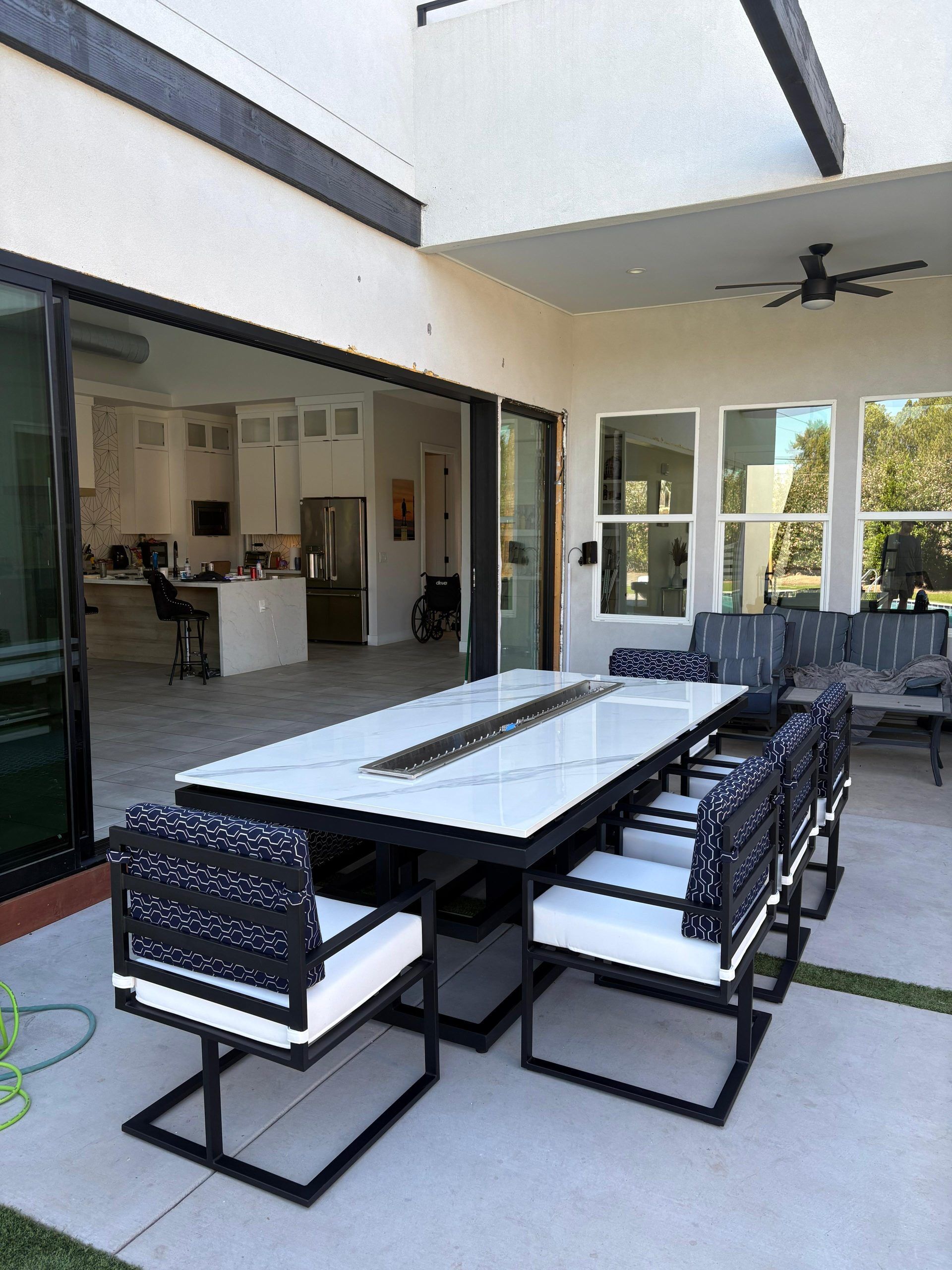 Daisy Base Fire Pit Dining Table 3 Daisy Base Fire Pit Dining Table - Image 3